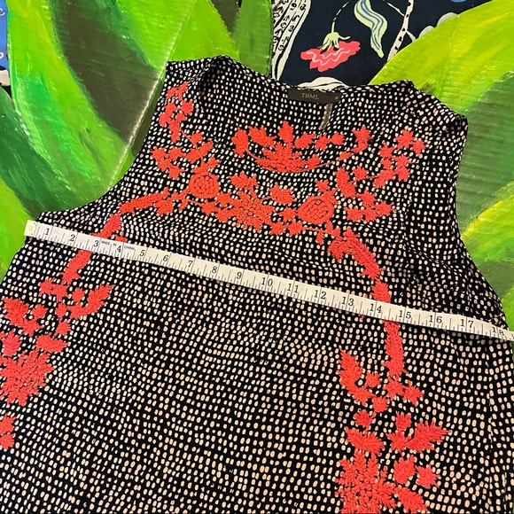 THML Embroidered Shell - Picture 9 of 10